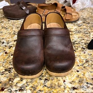 Dansko Chocolate Brown Clogs 36